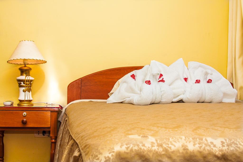 Hostal Santa Rosa Cuzco Zewnętrze zdjęcie