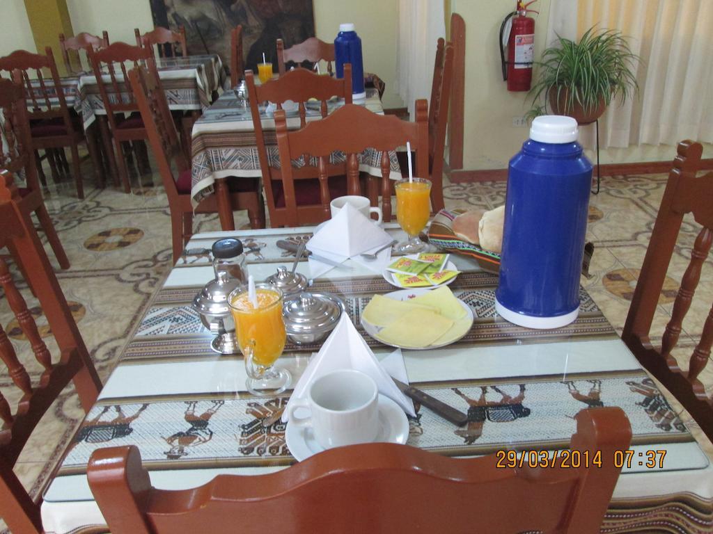Hostal Santa Rosa Cuzco Zewnętrze zdjęcie