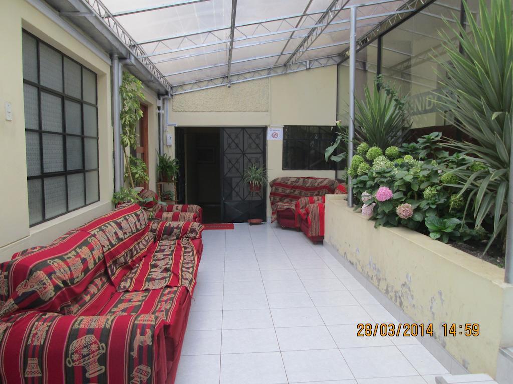 Hostal Santa Rosa Cuzco Zewnętrze zdjęcie