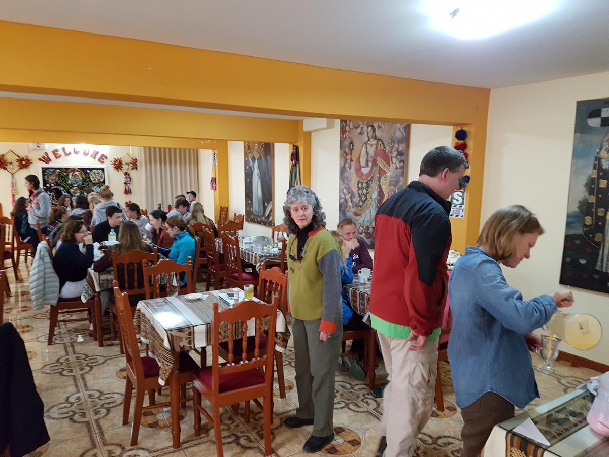 Hostal Santa Rosa Cuzco Zewnętrze zdjęcie