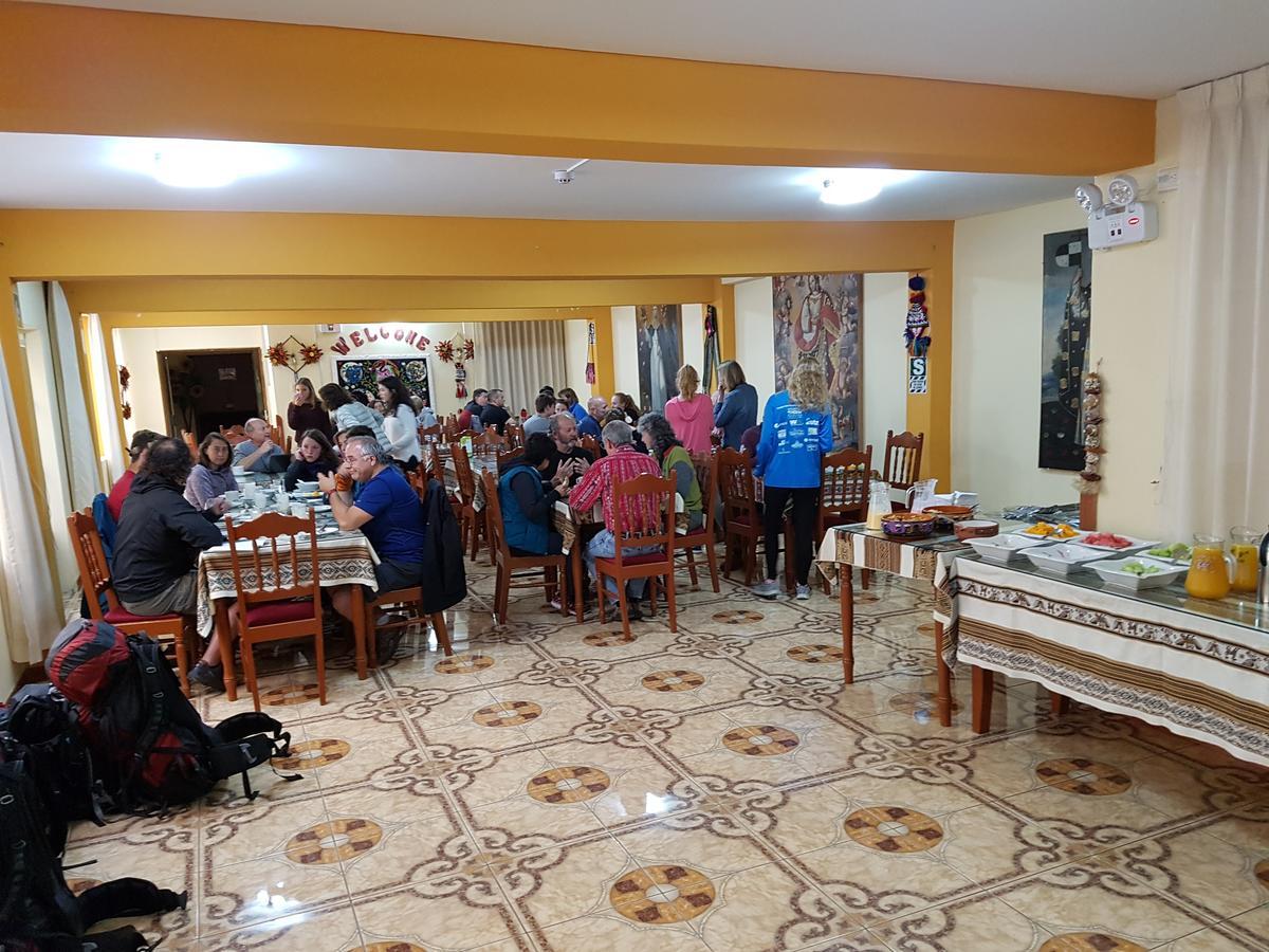 Hostal Santa Rosa Cuzco Zewnętrze zdjęcie